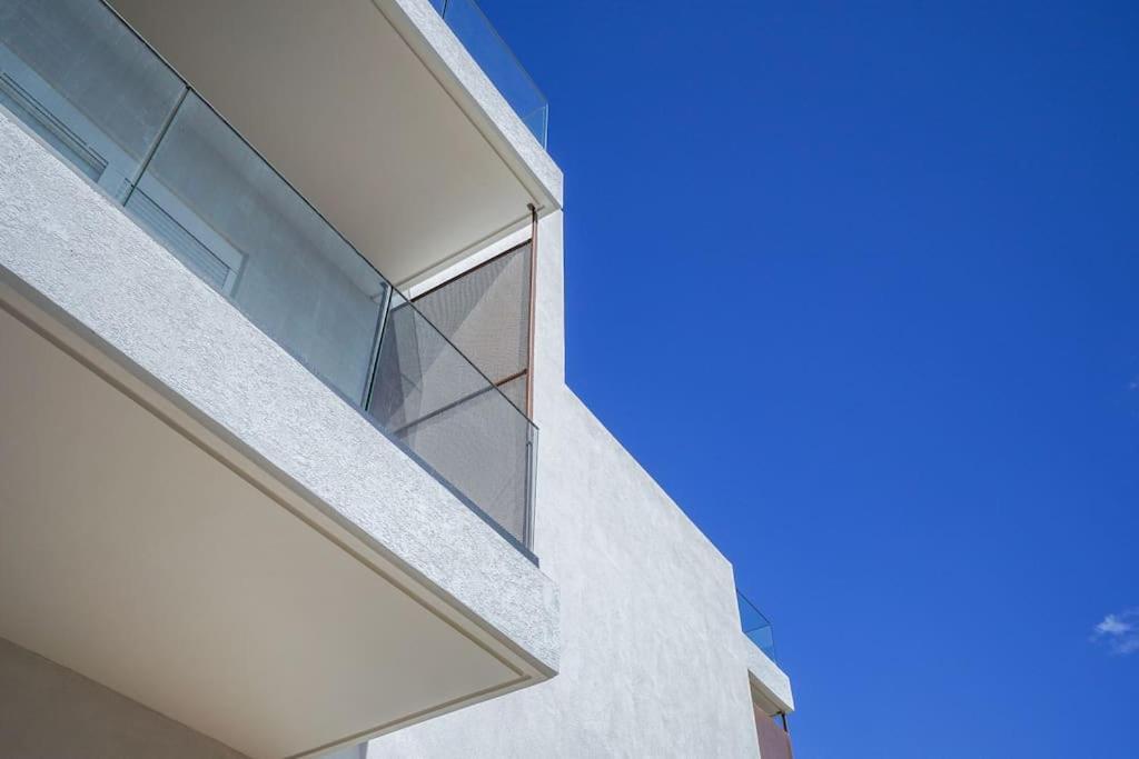 Odyssey Residences 2 하니아 외부 사진